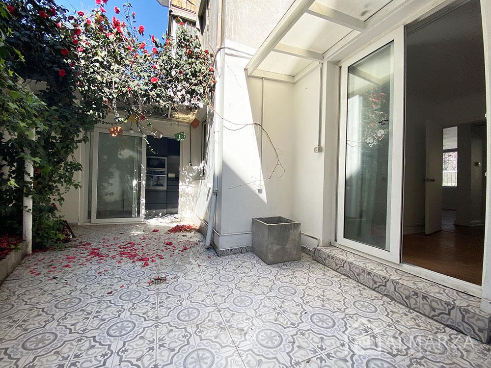 Hermoso Dpto. con patio propio 